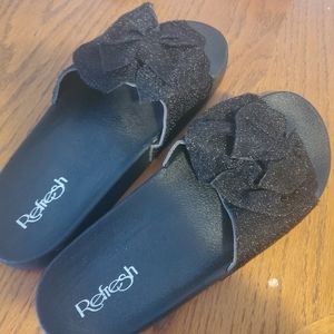 Women's slides size 10. Barley worn